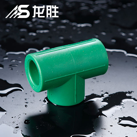 需要40個(gè)房間的酒店供熱水，應(yīng)該采用什么供水系統(tǒng)?